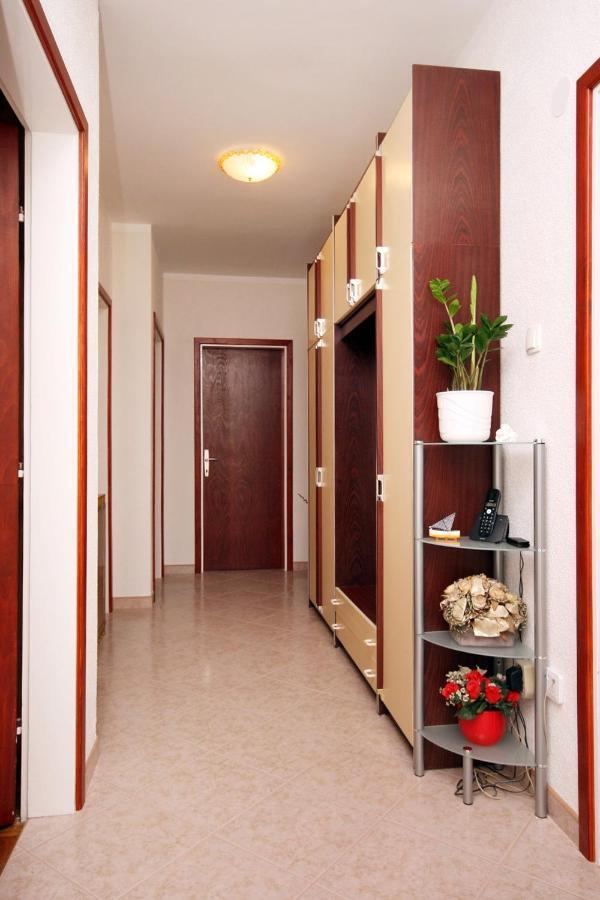 Apartments With Wifi Novi Vinodolski - 5483 Exterior photo