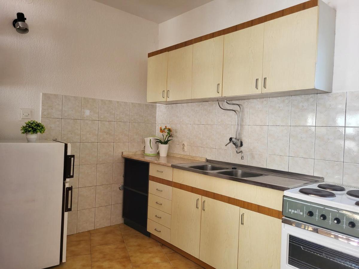 Apartments With Wifi Novi Vinodolski - 5483 Exterior photo